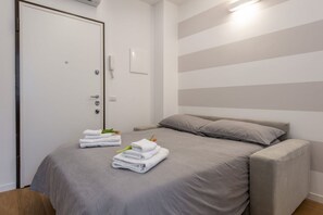 1 bedroom, iron/ironing board, free WiFi, bed sheets - BnButler - Friuli, 24 (Milano)