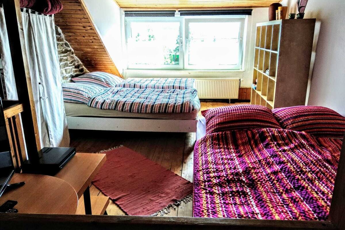 Apartemen (nr. 2, incl. cleaning fee 25 UR) | 1 kamar tidur, kedap suara, dan tempat tidur bayi gratis