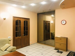 Apartment | 2 Schlafzimmer, Bügeleisen/Bügelbrett, kostenloses WLAN, Bettwäsche