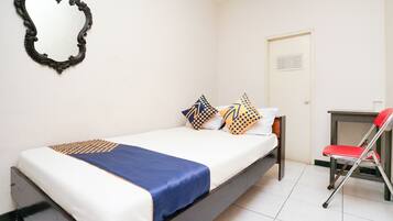 Habitación económica doble | Wifi gratis y ropa de cama