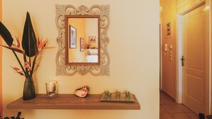 Unclassified image, 5 of 22, button - Down-Town Brand new Stylish Studio (Chania)