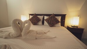 1 bedroom, in-room safe, laptop workspace, soundproofing - LA VIlla Flor (Negombo)