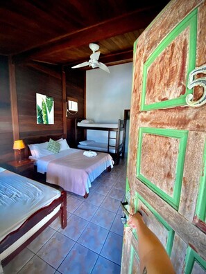 Superior Room, 1 Bedroom, Sea Facing | Minibar, free WiFi, bed sheets - Pousada Recanto Verdes Mares (Arraial do Cabo)