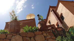 Façana frontal de l'allotjament