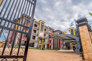 Property entrance - Bellwether Apartments (Kampala)