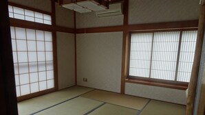 Room - Azimuth (Oshima)