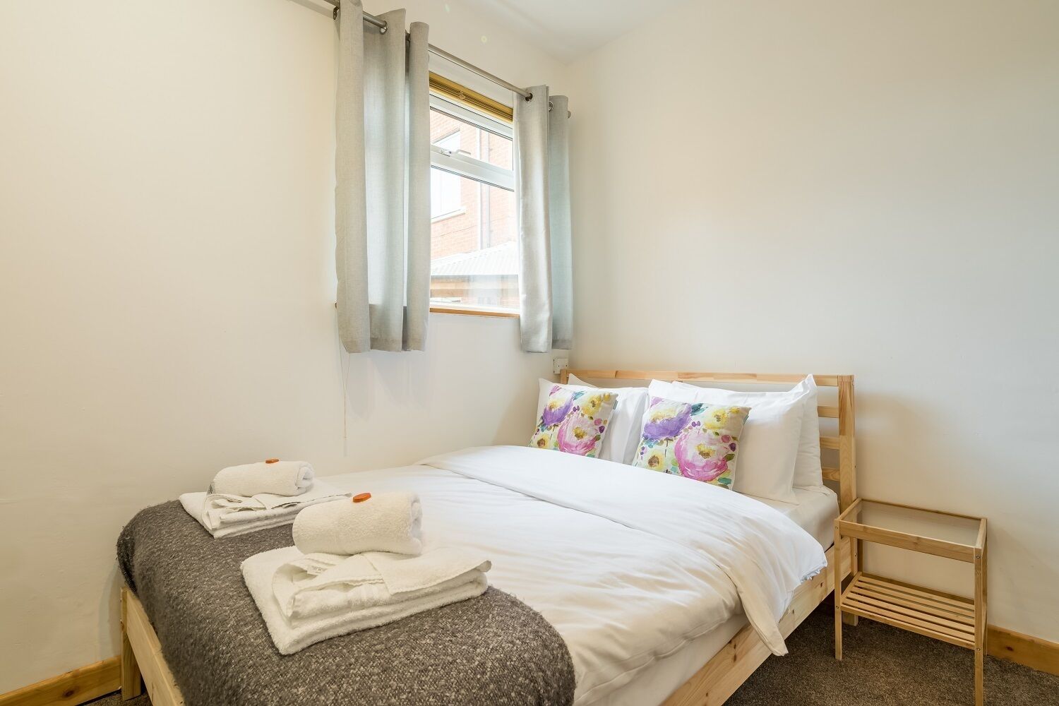 Family Apartment, 2 Bedrooms | 2 bedrooms, iron/ironing board, free WiFi, bed sheets