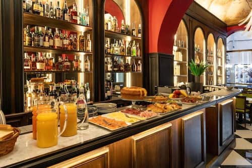 Daily continental breakfast for a fee