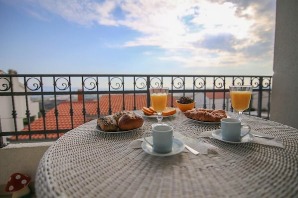 Villa | Terrace/patio