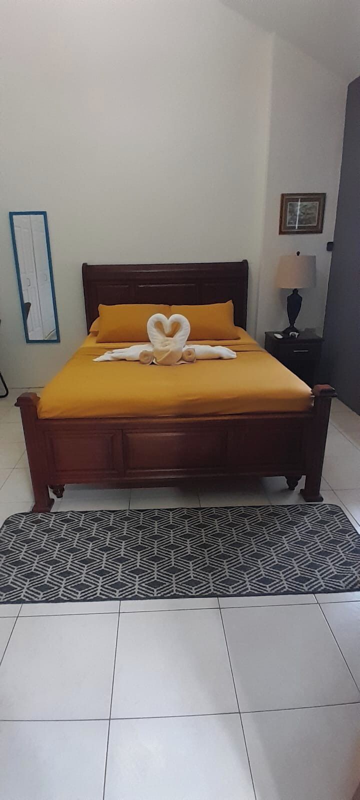 1 bedroom, iron/ironing board, WiFi (free), bed sheets