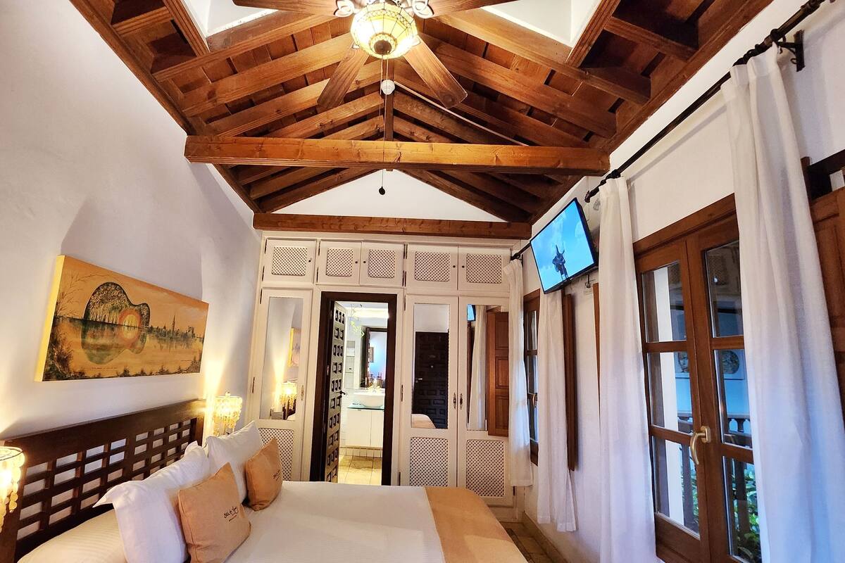 deluxe double room | 1 bedroom, egyptian cotton sheets, premium bedding, down duvets