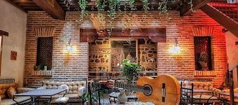 Entre Dos Aguas Hotel Boutique
