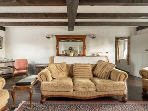 Flatskjerm-TV og oppvarmet gulv