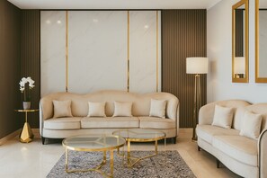 Lobby sitting area - Saraya Palace Hotel (Doha)