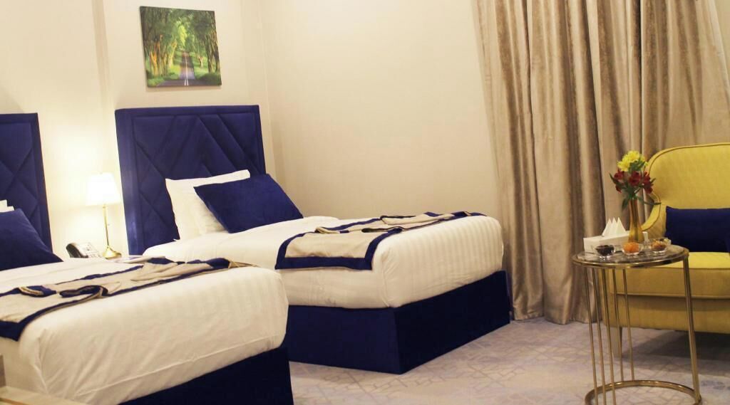 In-room safe, desk, soundproofing, iron/ironing board
