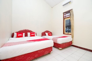 Suite Superior | Meja kerja, Wi-Fi gratis, dan seprai linen