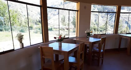 Huaraz Lodge and Bungalows