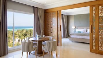Minibar, in-room safe, free cribs/infant beds, bed sheets