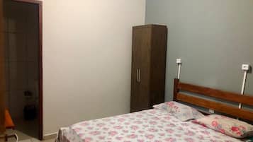 Standard Single Room | WiFi (free), bed sheets