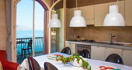 Luxury apartment with private beach