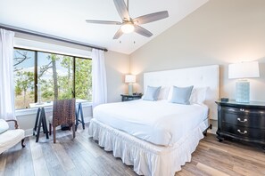 2 habitaciones, escritorio, tabla de planchar con plancha y wifi gratis