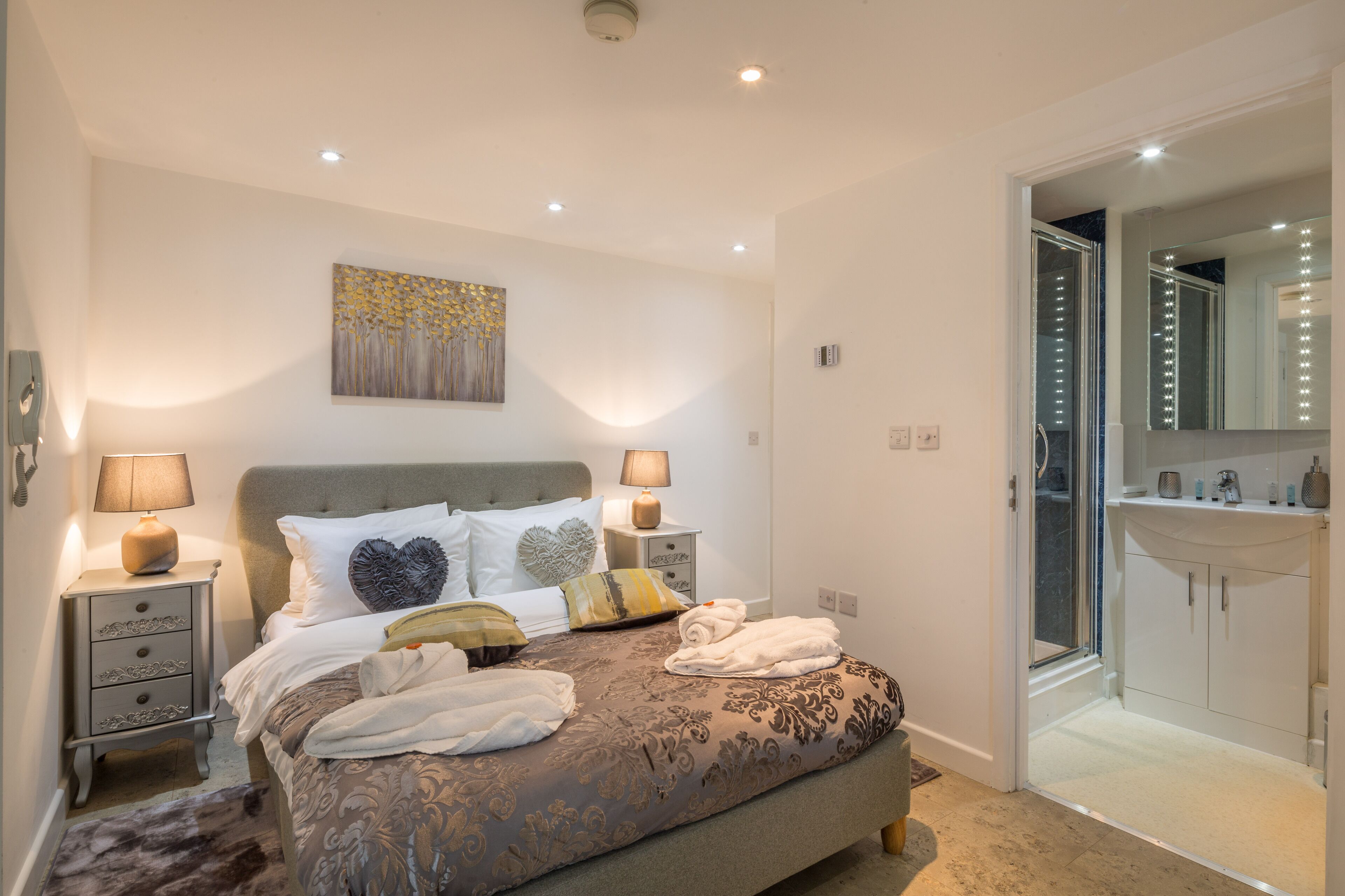 1 habitación y ropa de cama de alta calidad 