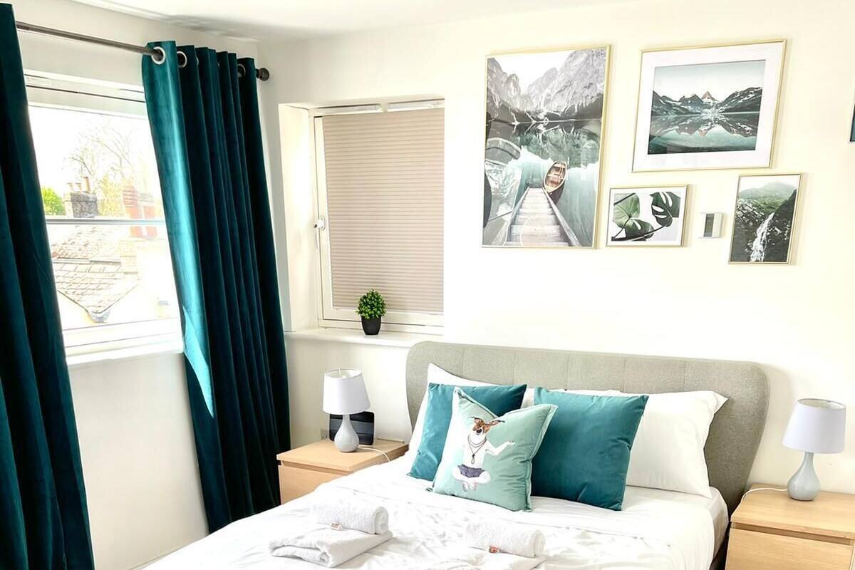 Family Apartment (OB flat 3) | 1 bilik tidur, peralatan tempat tidur premium, seterika/papan seterika 