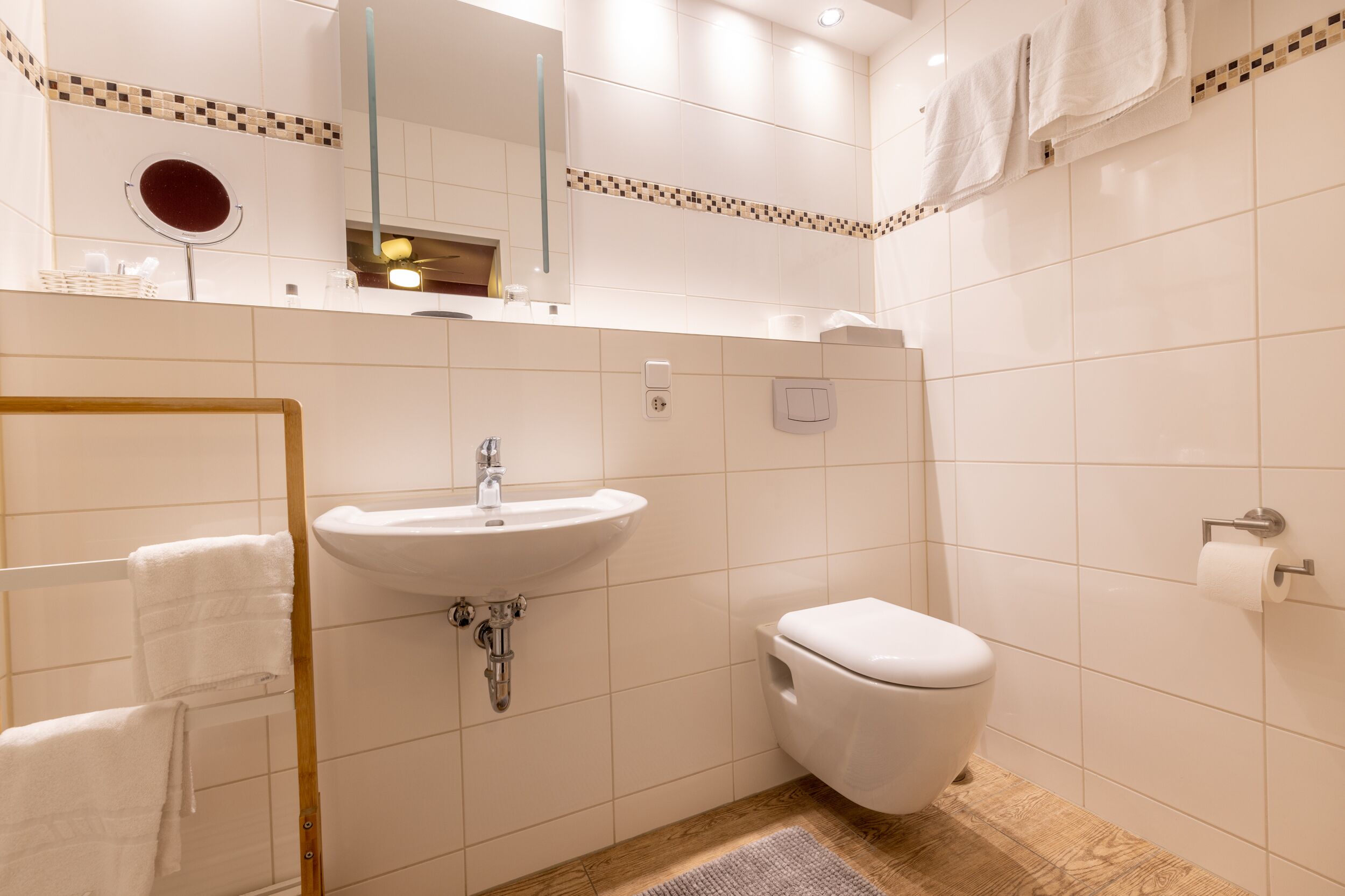 comfort double room | bathroom sink
