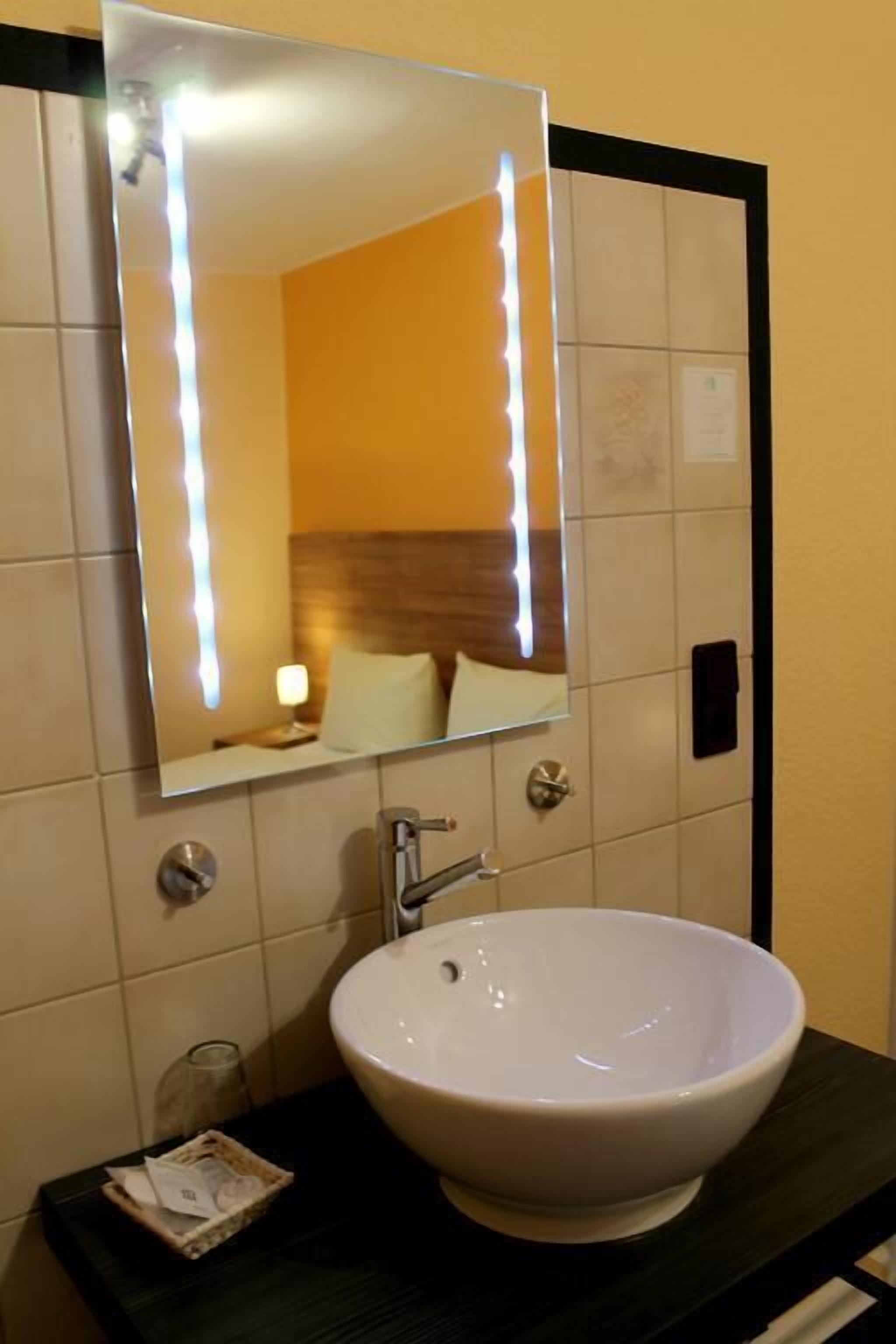 double room | bathroom sink