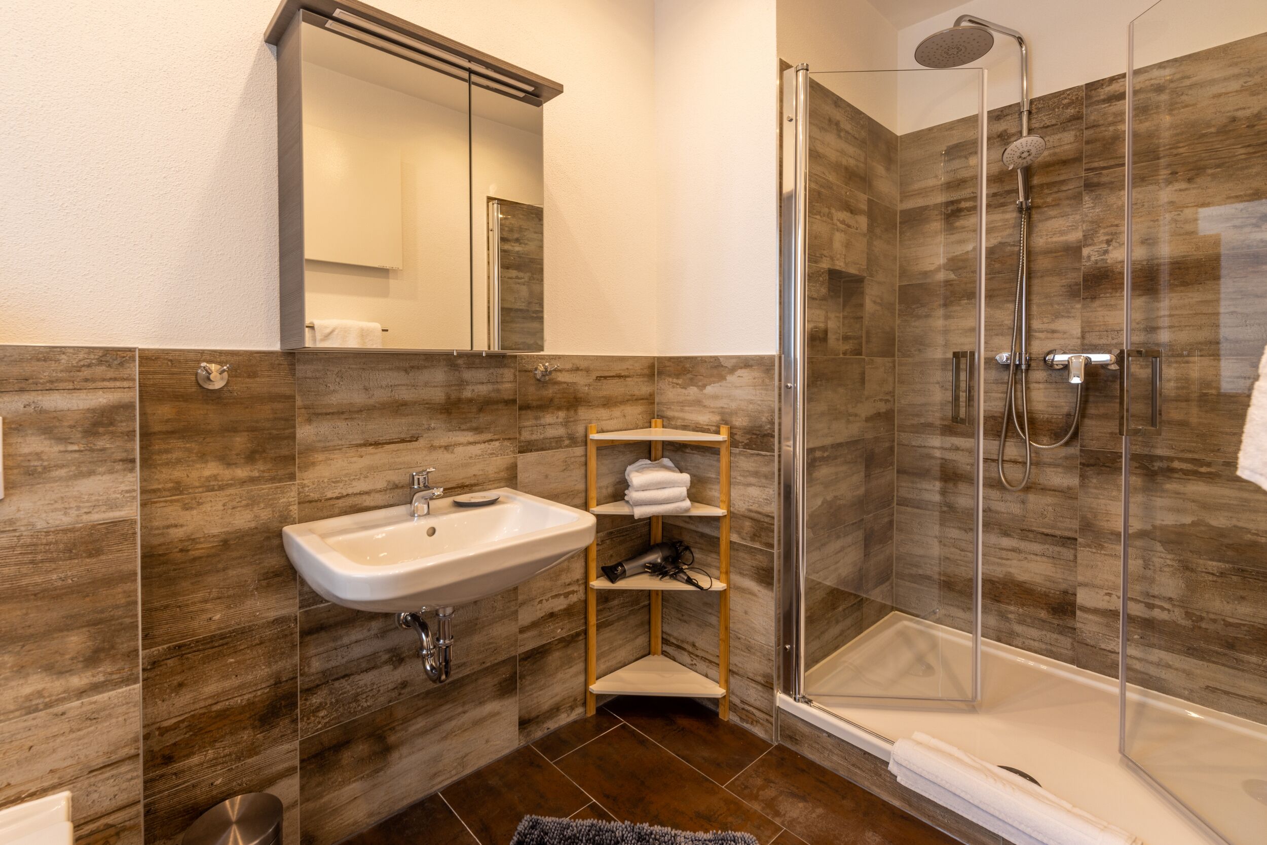 room | bathroom | shower, free toiletries, hair dryer, towels