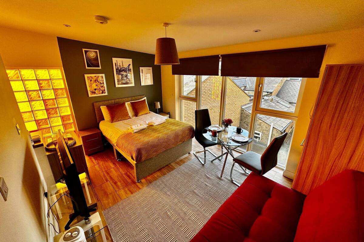 Studiosuite, 1 Queen-Bett, Nichtraucher, mit Bad | Bügeleisen/Bügelbrett, kostenloses WLAN