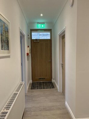 Interior entrance - Cotswold Hare Cirencester (Cirencester)