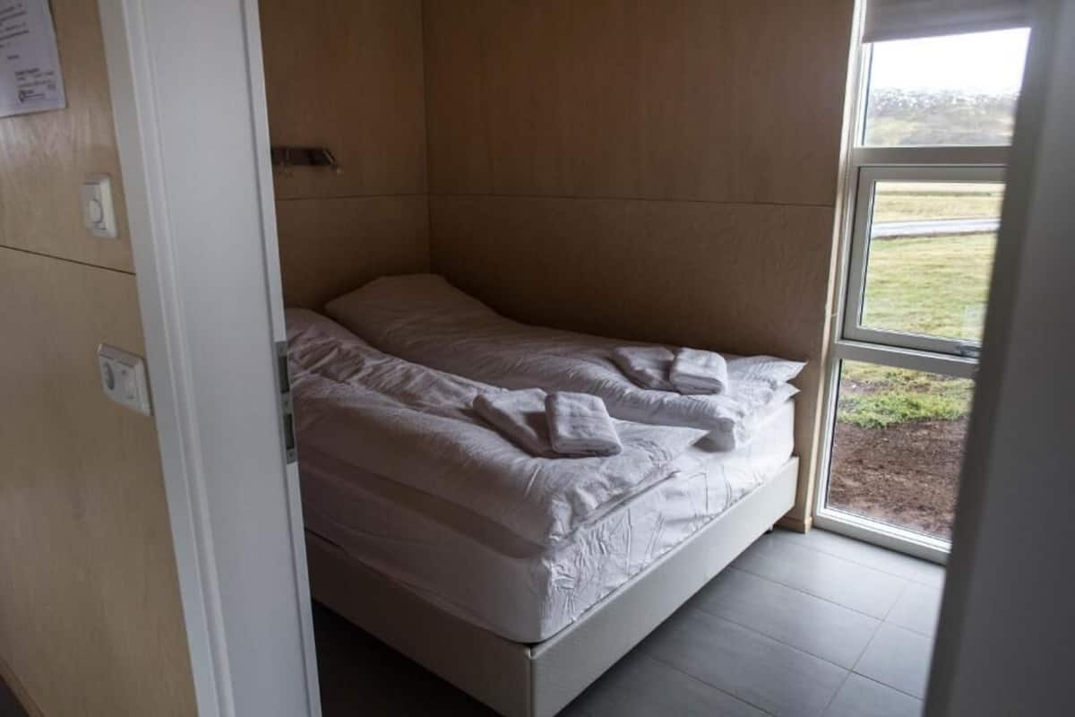 Cottage, 2 Bedrooms | 2 bilik tidur, langsir/tirai gelap terus, katil bayi/kot (percuma)
