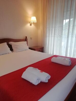 Kamar Double atau Twin Standar | Tempat tidur lipat/tambahan dan Wi-Fi gratis