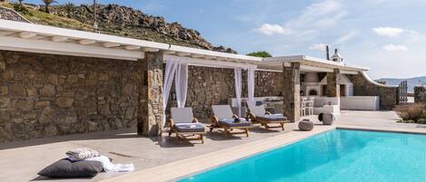 Alberca al aire libre