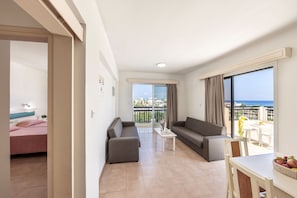 1 bedroom, iron/ironing board, free cribs/infant beds, free WiFi