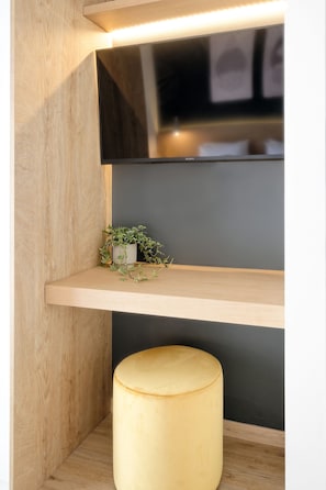 Superior Apartment, 2 Bedrooms, Balcony (Polyphemos) | Television