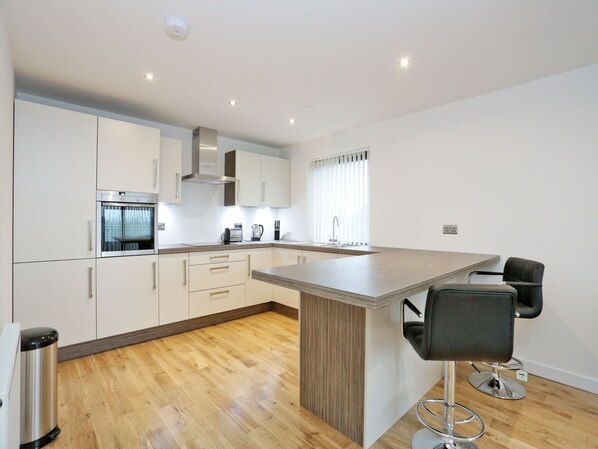 Deluxe Apartment | Private kitchen