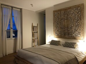 Double Room (Tournecoupe) | Individually decorated, individually furnished, soundproofing, free WiFi