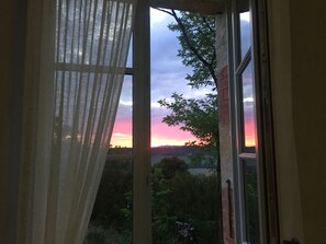 Double Room (Avezan) | Individually decorated, individually furnished, soundproofing, free WiFi