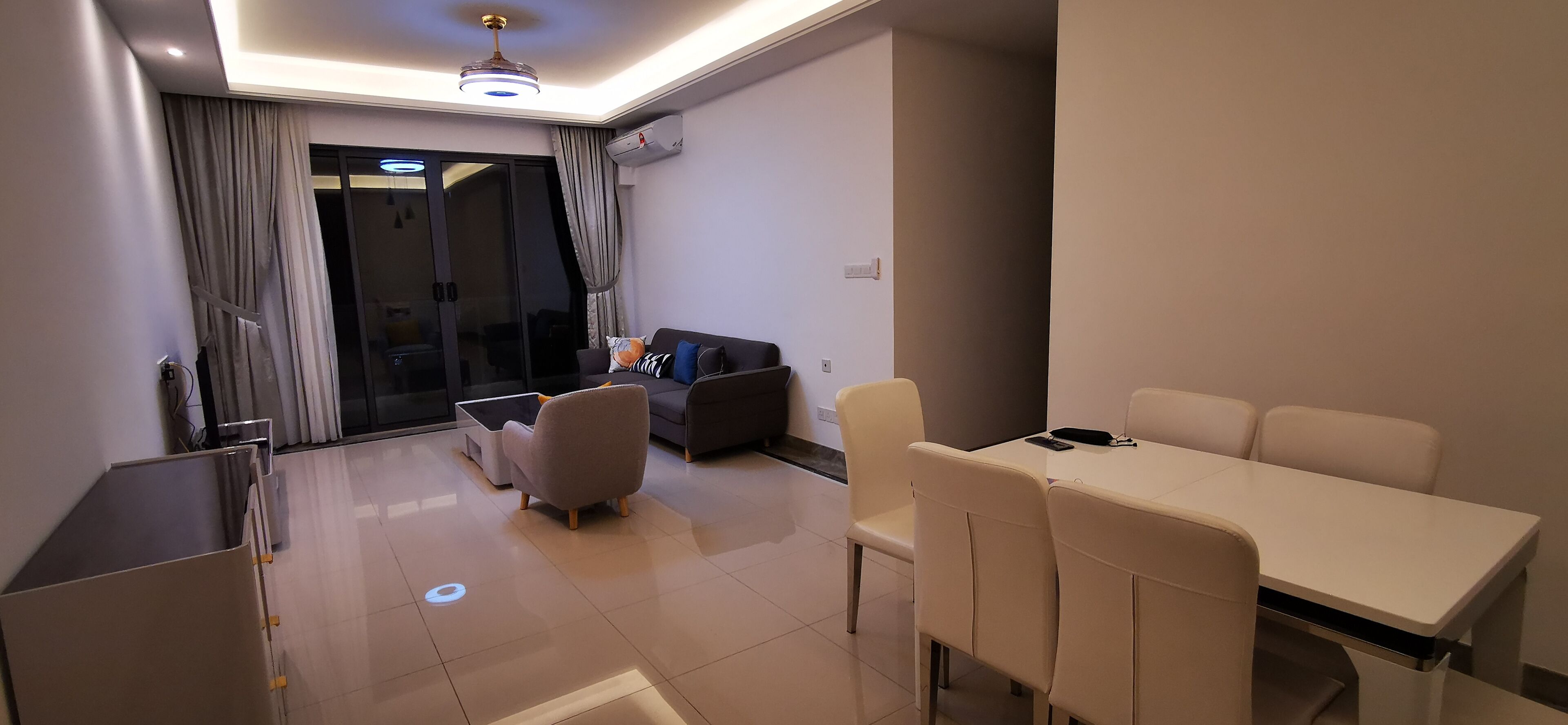 المنشأة من الداخل