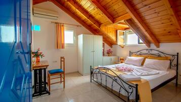 Penthouse, 2 kamar tidur, menghadap pantai | 2 kamar tidur, setrika/meja setrika, dan tempat tidur bayi gratis