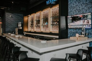 Bar (in der Unterkunft)