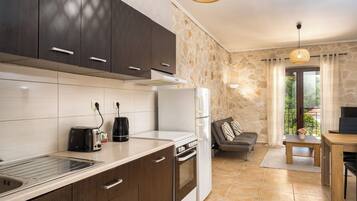 Apartment, 2 Schlafzimmer (2) | Eigene Küche | Kühlschrank, Wasserkocher, Toaster, Kochgeschirr/Geschirr/Besteck