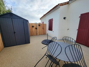 Outdoor dining - Holiday house in residence (chatelaillon-plage)