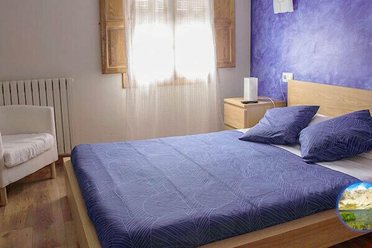 Double Room (Ibón)