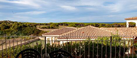 Villa, 2 Bedrooms | Balcony view