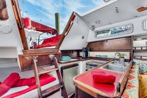 1 غرفة نوم وواي فاي وملاءات أسرّة