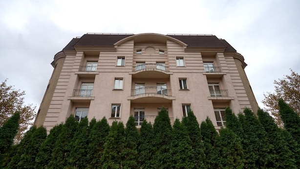 Front of property - Academ House - Hostel (Kyiv)
