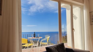 Interior - Villa with a spectacular view, in a peaceful location, very romantic, (Positano)